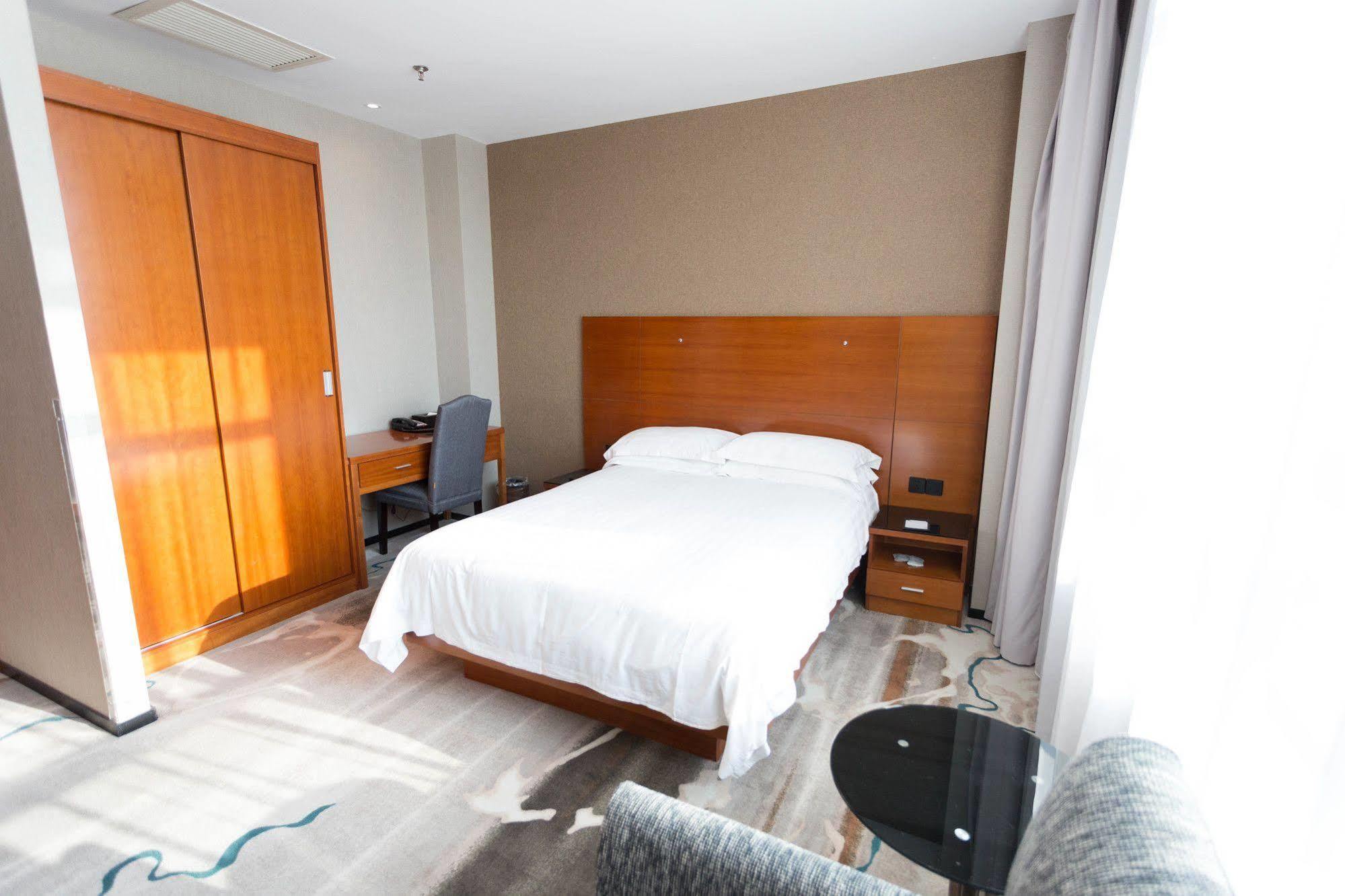 Radiance Hotel شانغهاي المظهر الخارجي الصورة
